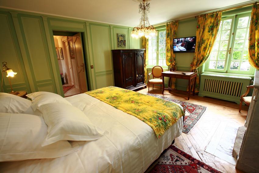 مبيت وإفطار Saint-Gâtien-des-Bois Le Domaine Du Lieu Athan ,Reserve Aux Adultes المظهر الخارجي الصورة